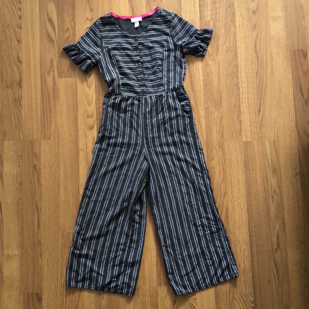Cat and Jack Romper size 7/8